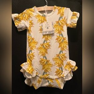 NWT Kate Quinn Banana ruffled bodysuit
